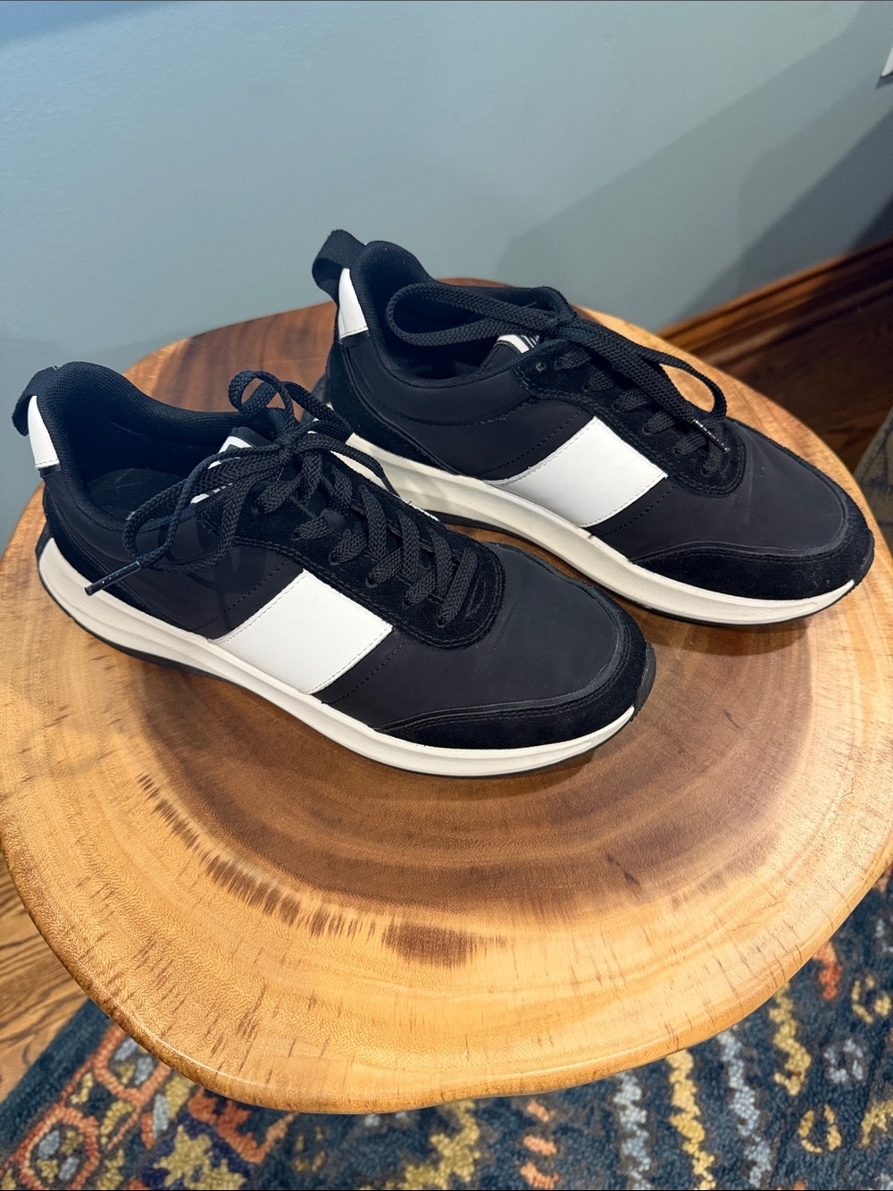 Fitflop Women's Black and White Low-Top Sneakers